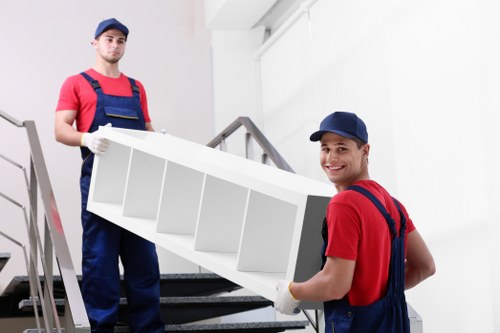 Streatham moving truck loading and transport process