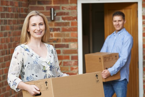 Local house removalists preparing a Streatham home move